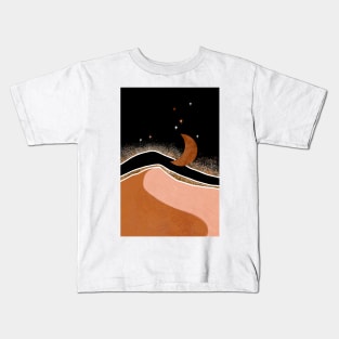 Black Desert Night Moon Celestes Studio© Kids T-Shirt